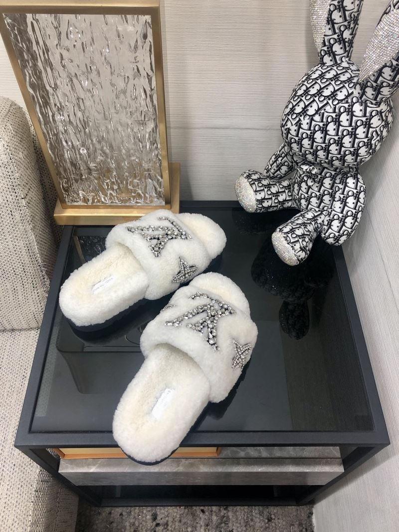 Louis Vuitton Slippers